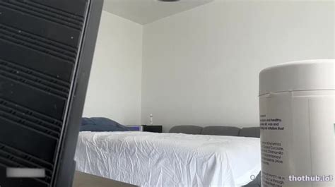 Legit Bolivian RMT Giving into Huge Asian Cock 1st Appointme...